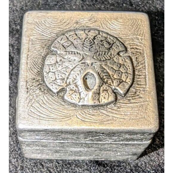 Vintage Yorkshire Designs Collector Series 1978 Pewter Earrings in Trinket Box - Picture 1 of 6